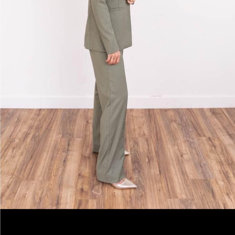 30x37 Sage Dress Pant - Picture 3 of 3